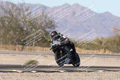 media/Dec-06-2025-CVMA (Sat) [[4a896cc04c]]/Race 4-Formula Middleweight/